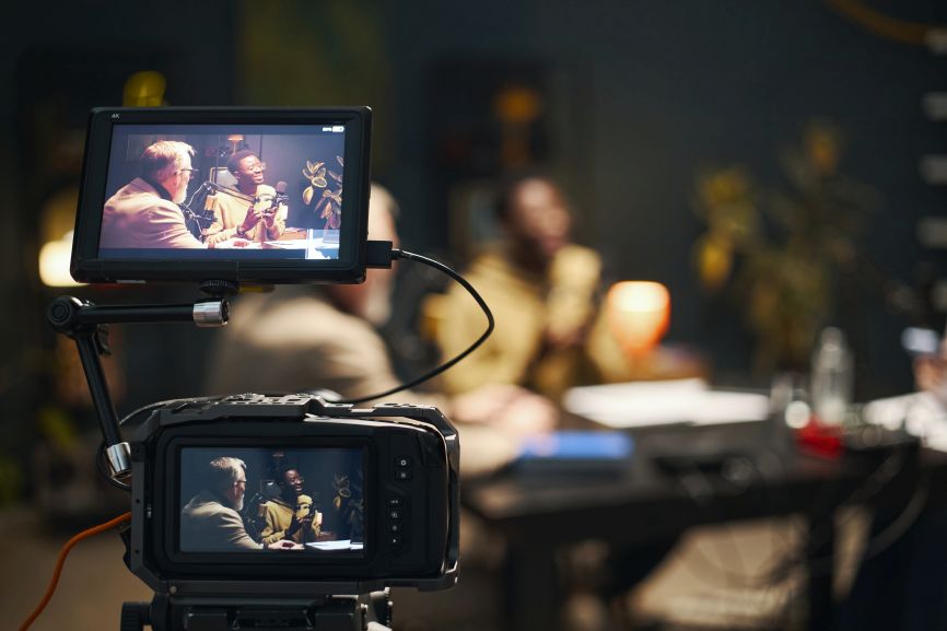 best advertisements of all time use professional filming to capture authentic performances